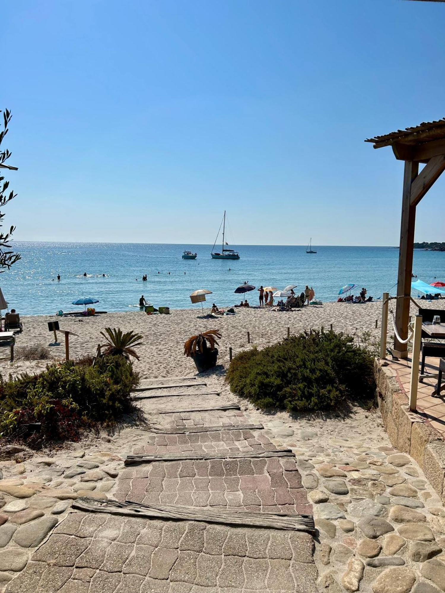 Auberge De Cannedda Sari-Solenzara Bagian luar foto