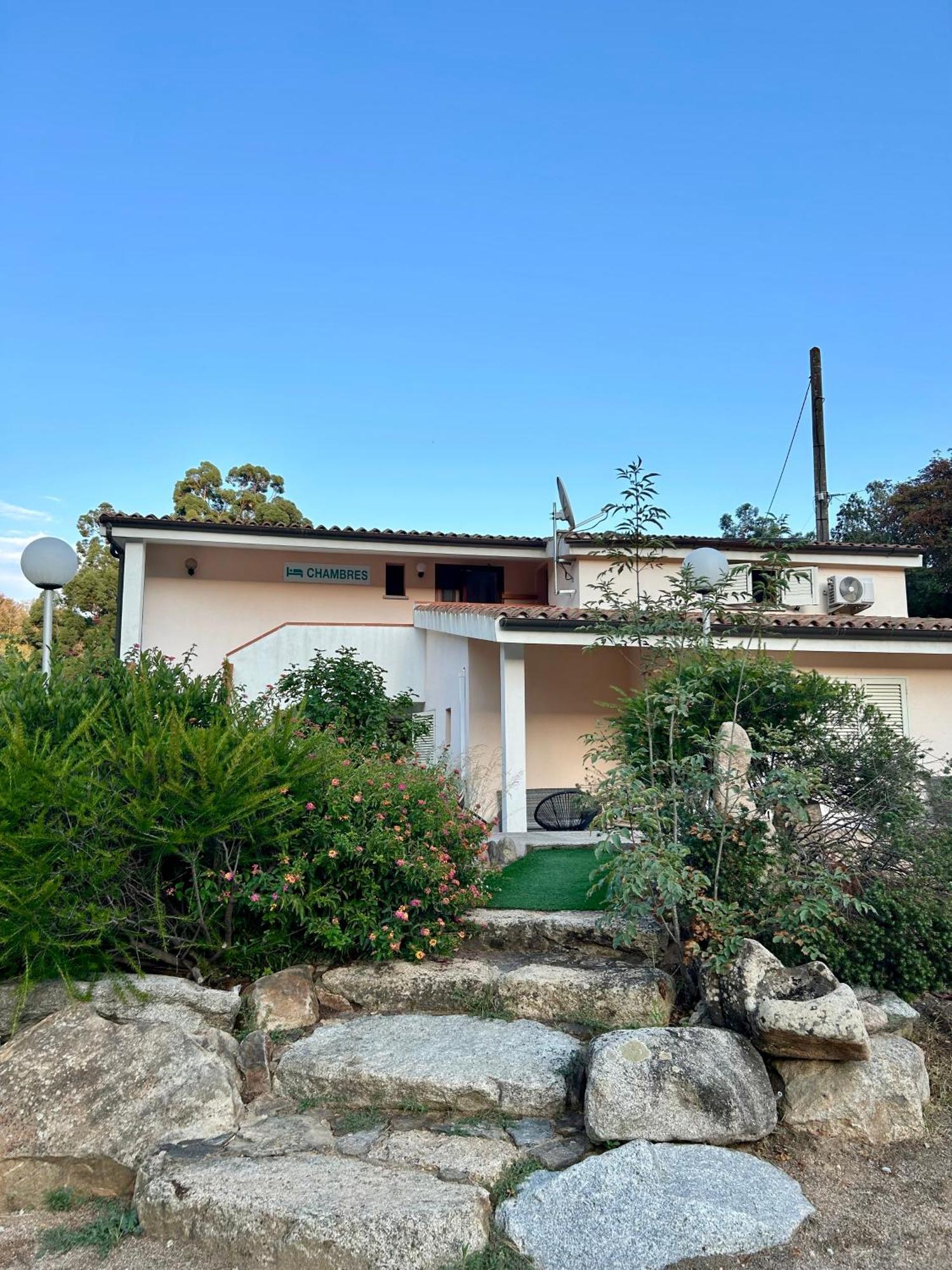 Auberge De Cannedda Sari-Solenzara Bagian luar foto